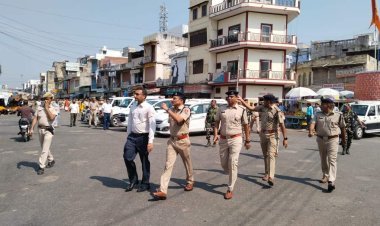 चित्तौड़गढ़ : स्वतंत्र, निष्पक्ष और भयमुक्त चुनाव को लेकर प्रशासन का फ्लैग मार्च