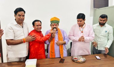 धौलपुर : पूर्व सांसद रामस्वरूप कोली ने जिला प्रभारी का पद ग्रहण किया