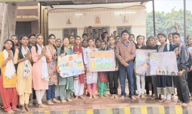 धौलपुर : ईएलसी क्लब बालिका विद्यालय धौलपुर की छात्राओं ने दीपोत्सव पर्व मनाकर दिया मतदान का संदेश 