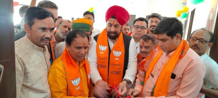 धौलपुर : जन समस्याओं को उजागर करने के लिए मीडिया सेंटरों की स्थापना की : शैलेंद्र सिंह 