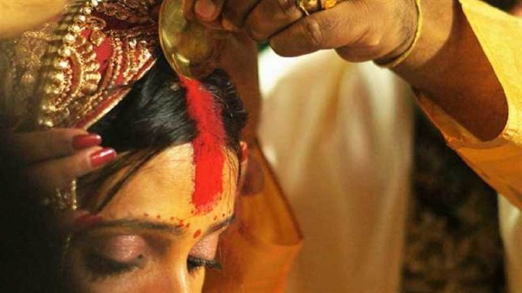 पलामू : भाई ने किया फूफेरी बहन से शादी, रिश्तों के नाम को किया शर्मासर
