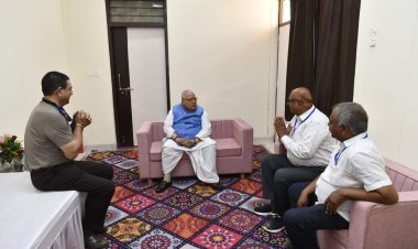 राज्यपाल ने रेड क्रॉस जिला इकाई के पदाधिकारियो से संवाद किया  