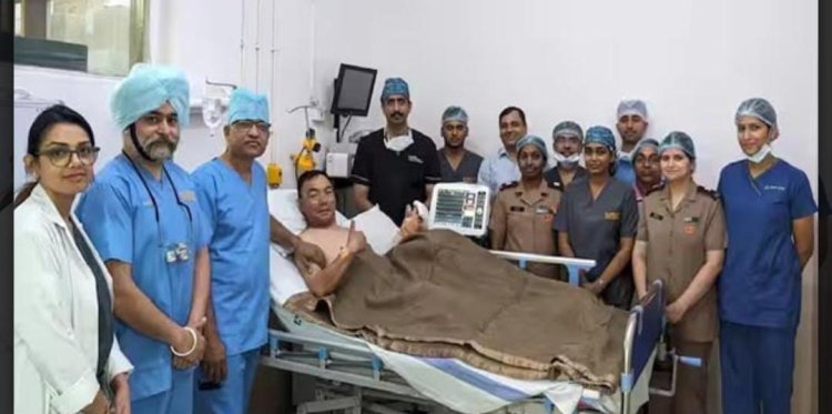 डॉक्टरों का चमत्कार, भारतीय सेना के जवान का कटा हुआ हाथ फिर से जोड़ा