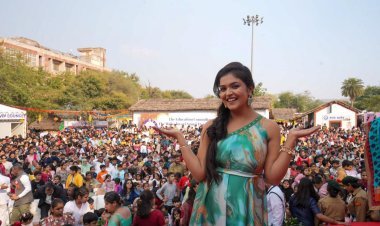 कहानी महोत्सव में सोनल कौशल ने बच्चों से की डोरेमॉन और छोटा भीम की आवाज़ में बातचीत, उत्साह से गूंजा जवाहर कला केंद्र