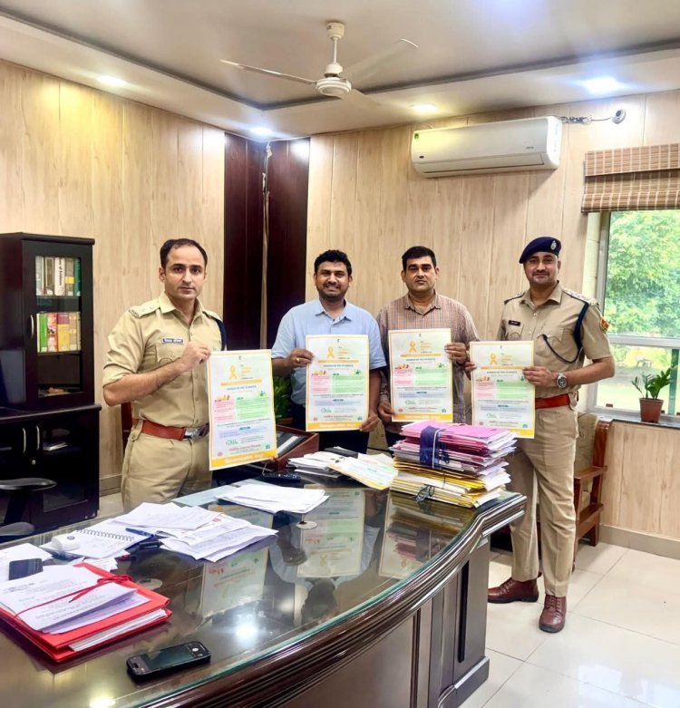 धौलपुर : मानसिक स्वास्थ्य गतिविधियों के तहत जिला पुलिस अधीक्षक ने किया पोस्टर विमोचन 