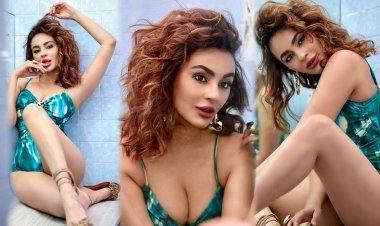 सीरत कपूर ने हॉट स्टारफ़िश मोनोकिनी में विंटेज बाथरूम फोटोशूट से उड़ाए होश